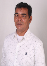 LÉO ALVES