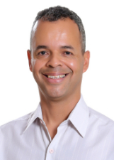 MAURICIO ZUNCARS              