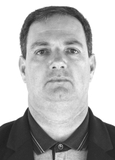 EDUARDO LIMA