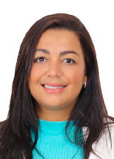 DRA FLAVIA PEREIRA