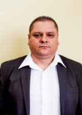 ADRIANO FANTÁSTICO