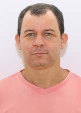 LUCIANO DE FLORES