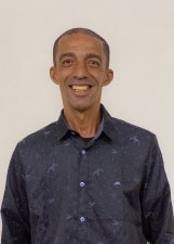 LÉO BORGES