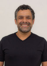 PROFESSOR ALEXANDRE OUVERNEY