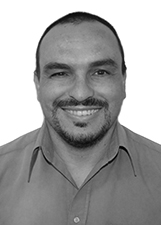 DANIEL MARCOLINO