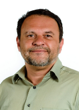 DOUGLAS CANTO