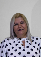 SANDRA A LOIRA DO CEMITERIO