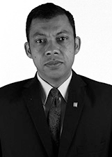 DR. AUGUSTO