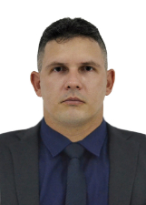 ESDRAS MYCHEL
