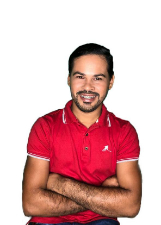 DAVID MAXIMIANO