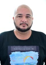 PROFESSOR ADRIANO BUENO