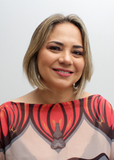 LUCIANA OLIVEIRA