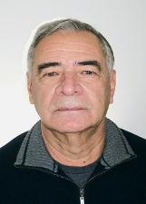 PROFESSOR EDUARDO LARRÉ