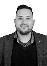 FELIPE CORRÊA