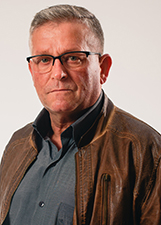 LAURI EDINGER