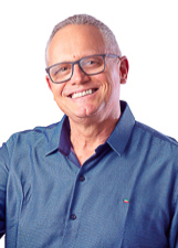 PROFESSOR  NELSON MARTINY