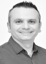 PROFESSOR ANDRÉ LANZA