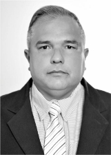 ELIAS FLORES