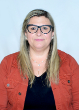 PROFESSORA ADRIANA PEREIRA