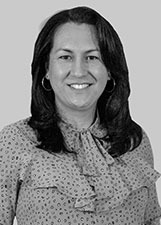 GISELE MARQUES BIÓLOGA