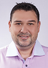 PROFESSOR LEANDRO ROTH