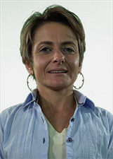 CLAUDIA TOMAZINI