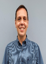 FARMACÊUTICO LÉO ROCHA