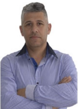 LÉO