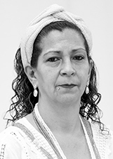 YALORIXÁ ELIANE ARAUJO