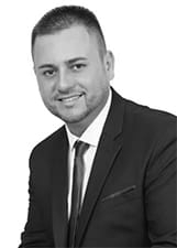 DR FERNANDO