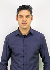 CHARLES OLIVEIRA