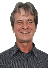 PROFESSOR LUIS SEGALA