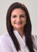 PROFESSORA CRISANE