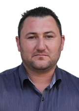 DOUGLAS CORREIA NIKA