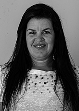 ELÍVIA DE MARIA DO PICOLÉ