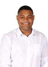 LUCIANO MENEZES