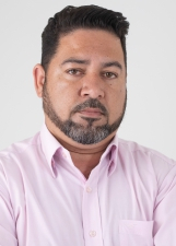 ELIEL GOMES