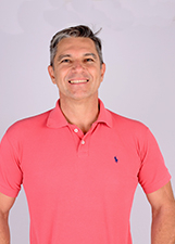JAMES SUARDI