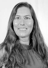 ELIANE GARAPEIRA