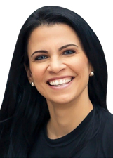 ALINE BUSTAMANTE