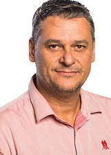 IVAN NEVES