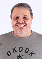HUGO BARROS