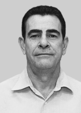 ANDRÉ REY