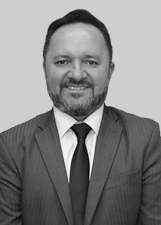 FRANCISCO OLIVEIRA
