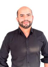 LEANDRO GOMES