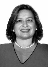 DRA. ELZA TORRES