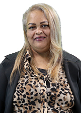 PRA. VIVIANE EFATÁ