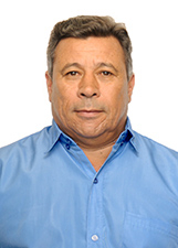 ZÉ DO CHAPEU PRETO