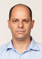 LEANDRO C BATISTA