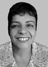 DINA PAES